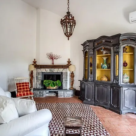 Aragona Historic With Views And Guest Services Villa *