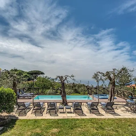 Aragona Historic With Views And Guest Services Massa Lubrense